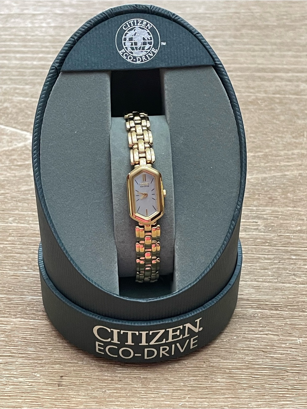 Citizen Eco-Drive Women's Gold Tone Bracelet Watch - Picture 4 of 9